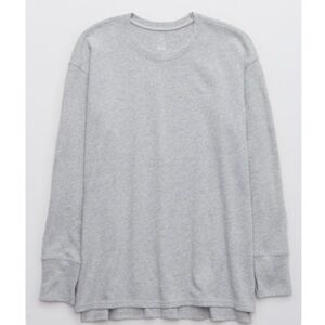 Aerie OFFLINE Long Sleeve Crewneck T-Shirt  in Medium Heather Gray